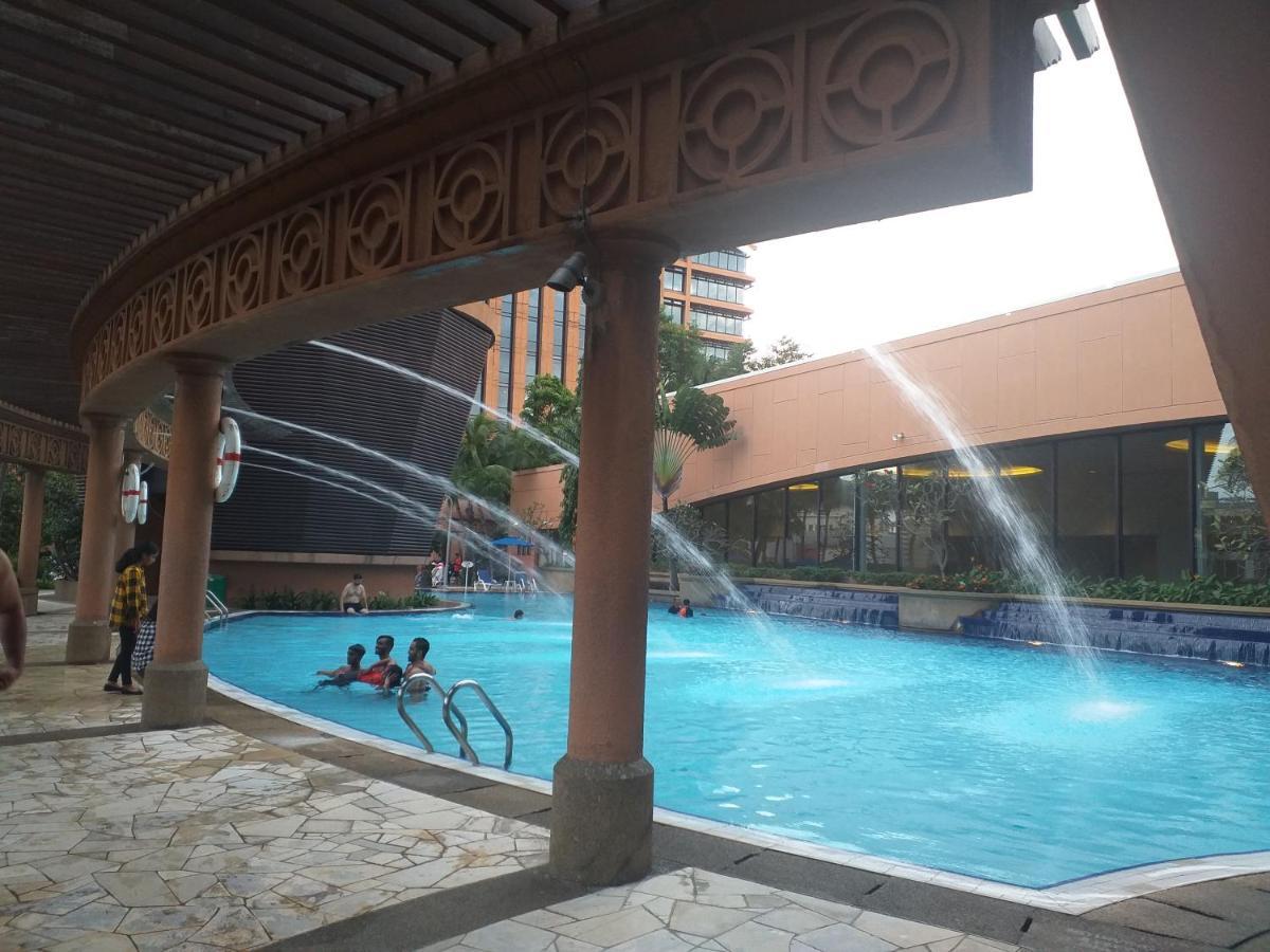 Sabah Suites At Times Square Kl Куала-Лумпур Экстерьер фото