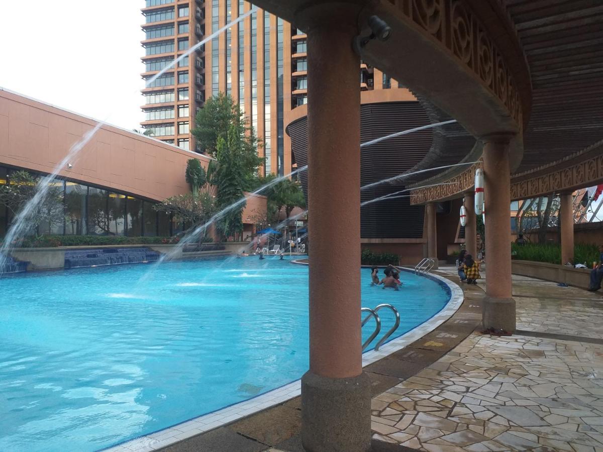 Sabah Suites At Times Square Kl Куала-Лумпур Экстерьер фото