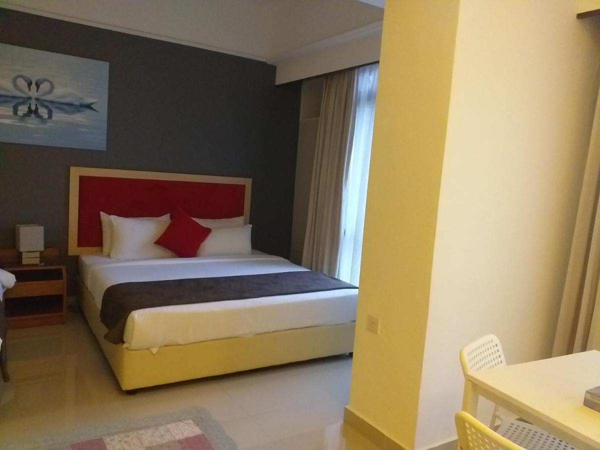 Sabah Suites At Times Square Kl Куала-Лумпур Экстерьер фото